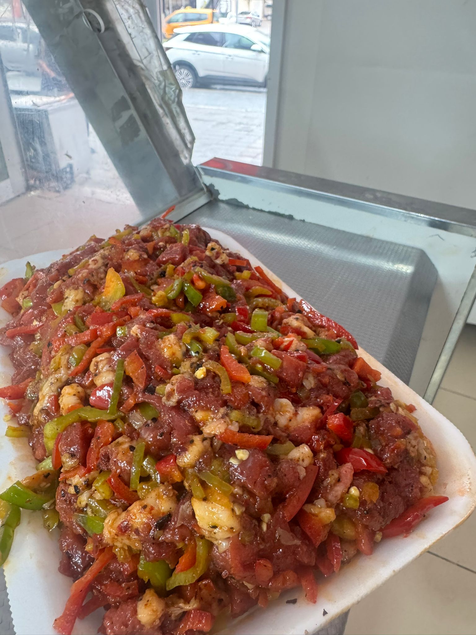 Akkurt Kardeşler Kasap Et Dünyası ve Şarküteri